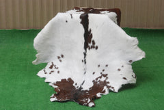 Original Goatskin Hide Brown, Goat Skin Rug, Goatskin Pelt, Home Decor Animal Skin Rug, Bedroom Aesthetic Area Rug, Brown and White Goat Hide Rug, Goat Skin Rug, Animal Skin Rug, Real Hair on Hide, Goal Pelt Rug, Home Decor Rug, Living Room Area Rug, Wall Hanging Rug, Aesthetic Rug, Leather Rug, Decorative Rug, Brown Goatskin Rug, GoatHide Brown White