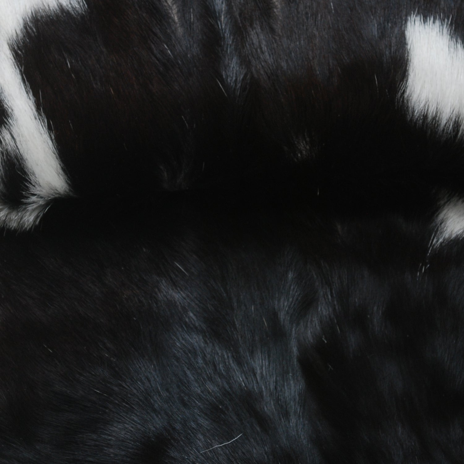 Black and White Handmade Goat Skin Rug – Rustic Charm for Your Home