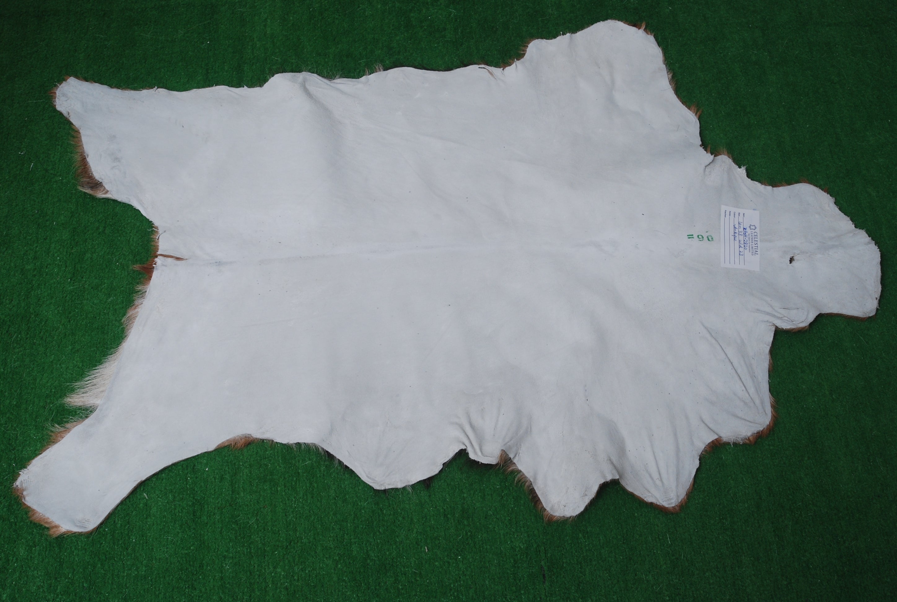 Celestial Tan Skin Rug - Soft, Durable, and Eco-Friendly - Handmade Pure Goat Skin Floor Rug - Non-Slip Suede Back