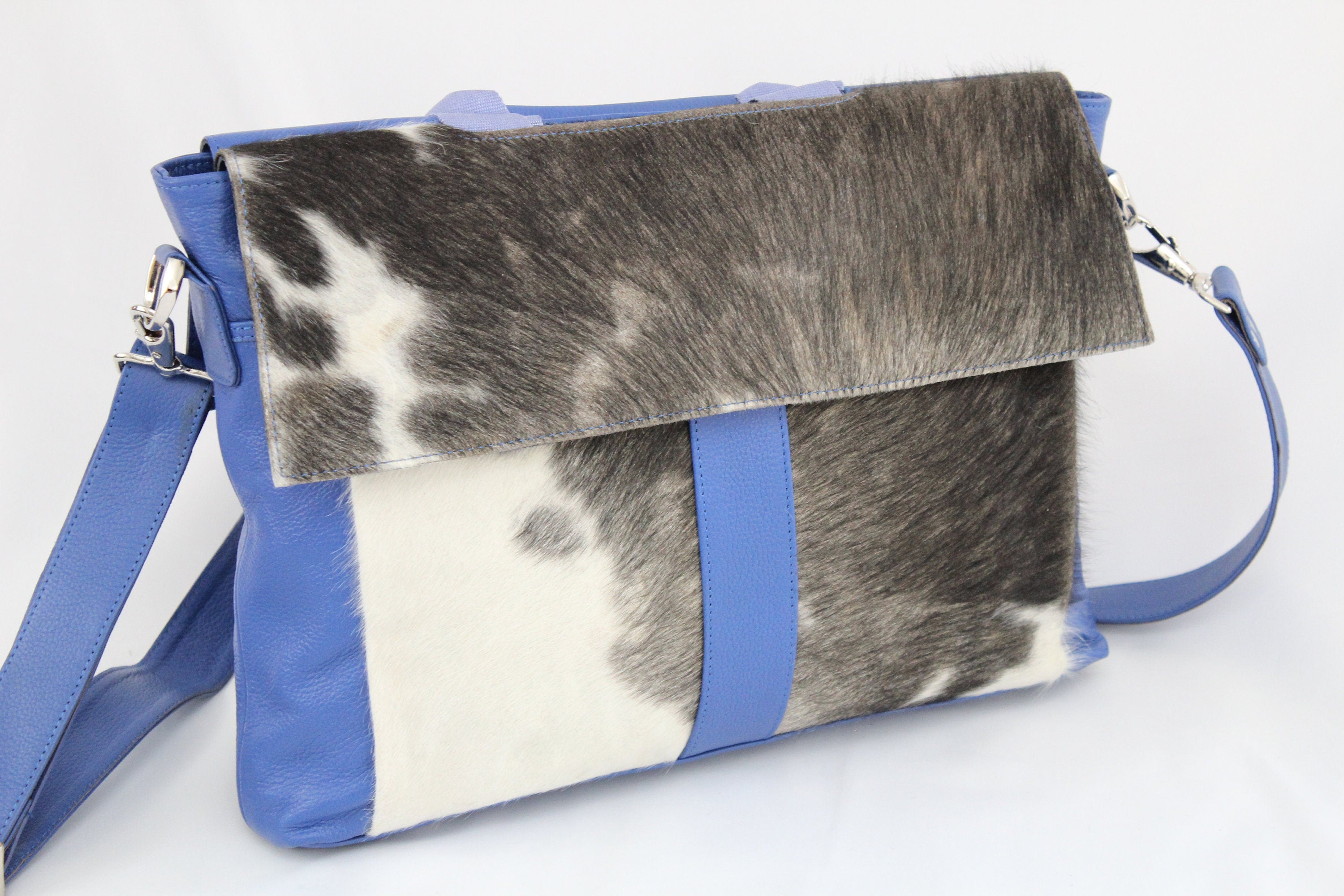 Stylish Cowhide Hair On Laptop Bag with Unisex Briefcase Business Appeal & Eco-Friendly Materials - Blue, Black - White Animal Print