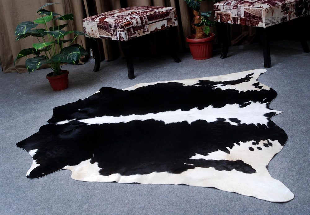 Luxurious Black & White Cowhide Rug | Large Spotted Hair Rug for Bedroom/Living Room | Hypoallergenic - Non-Slip Suede Back | Unique Natural - Celestial Leather Limited